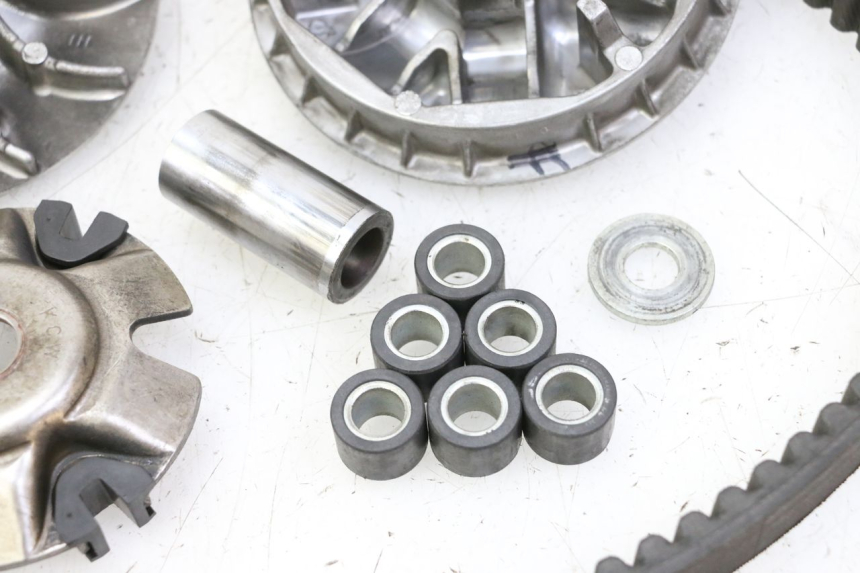 photo de VARIADOR HONDA FES S-WING SWING ABS 125 (2007 - 2015) - Recambio usado revisado