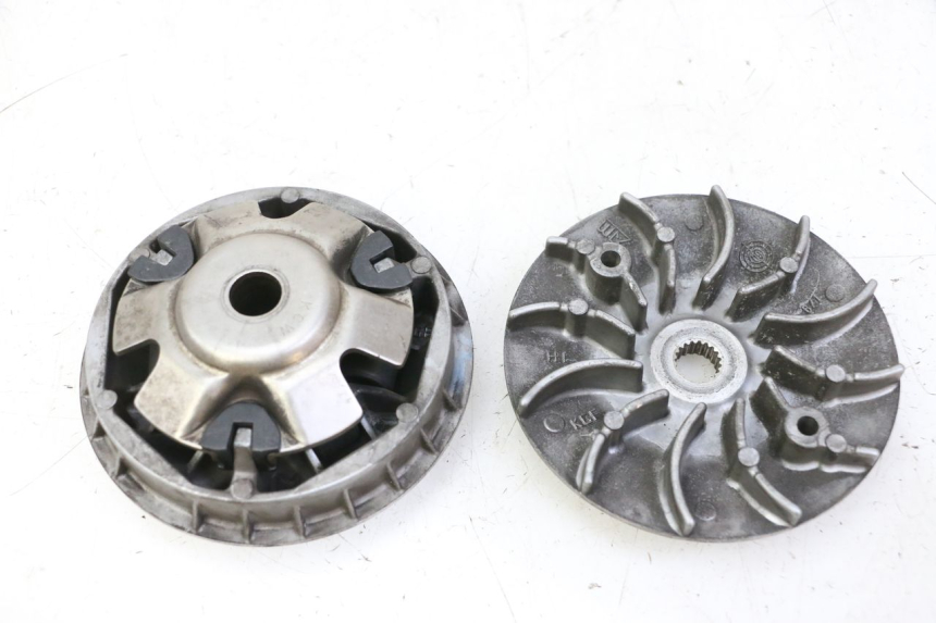 photo de VARIADOR HONDA FES S-WING SWING ABS 125 (2007 - 2015) - Otra perspectiva