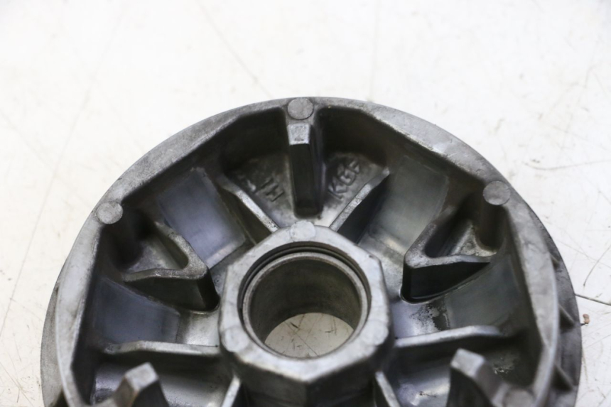 photo de VARIADOR HONDA FES S-WING SWING ABS 125 (2007 - 2015) - Primer plano técnico