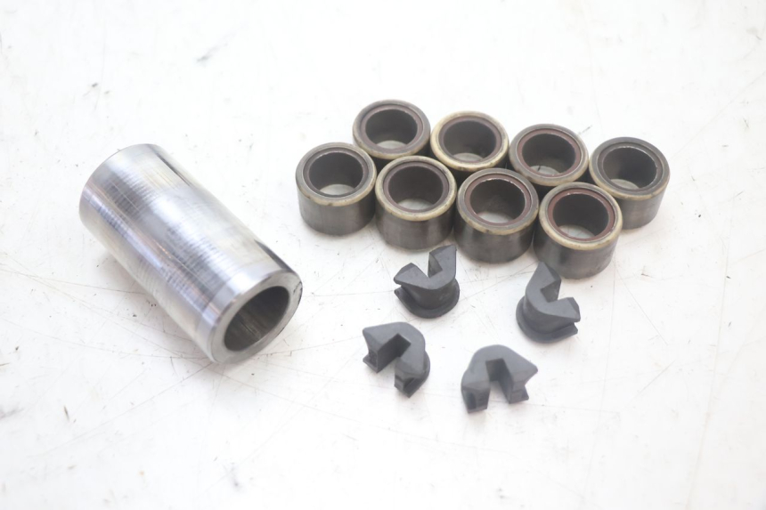 photo de VARIADOR HONDA FJS SILVER WING SILVERWING 400 (2005 - 2008) - Detalles de los puntos de fijación