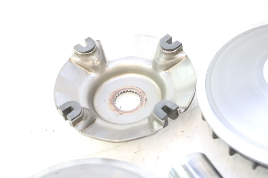 photo de VARIADOR HONDA FJS SILVER WING SILVERWING 400 (2005 - 2008) - Estado de la superficie y material