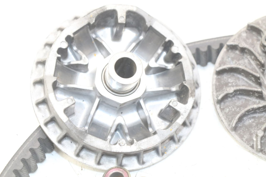 photo de VARIADOR HONDA FORZA 125 (2015 - 2016) - Zoom estado de uso