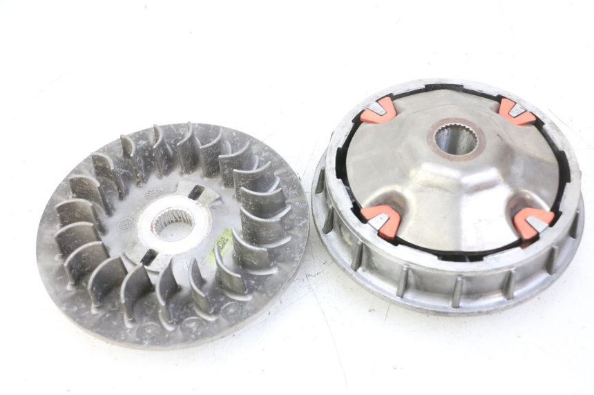 photo de VARIADOR PEUGEOT GEOPOLIS 400 (2007 - 2013) - Detalle de la pieza