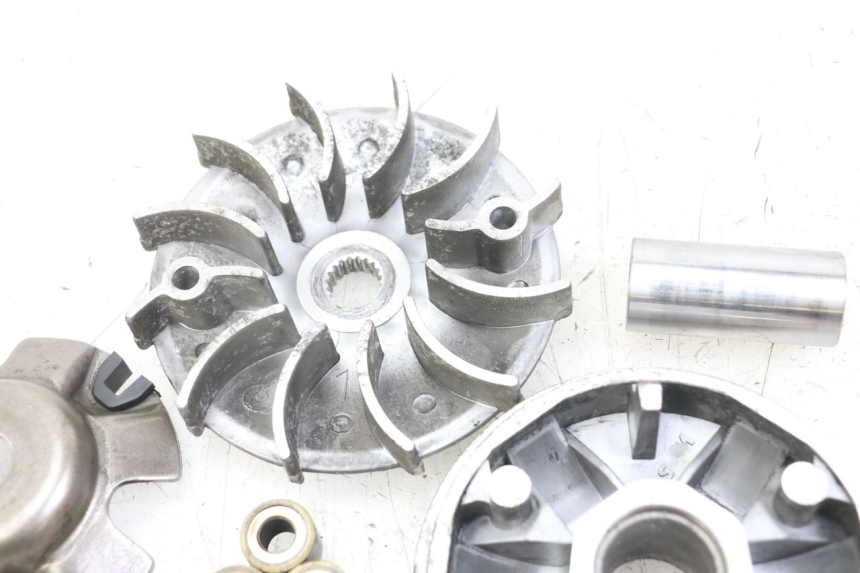 photo de VARIADOR GOES WIKI 125 (2010 - 2015) - Recambio usado revisado