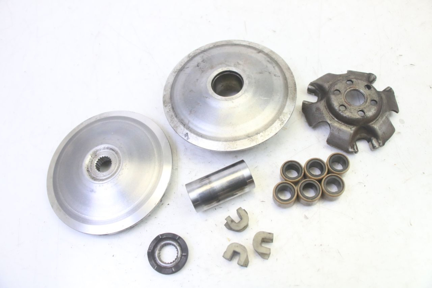 photo de VARIADOR KYMCO GRAND DINK 125 (2008 - 2014) - Detalle de la pieza