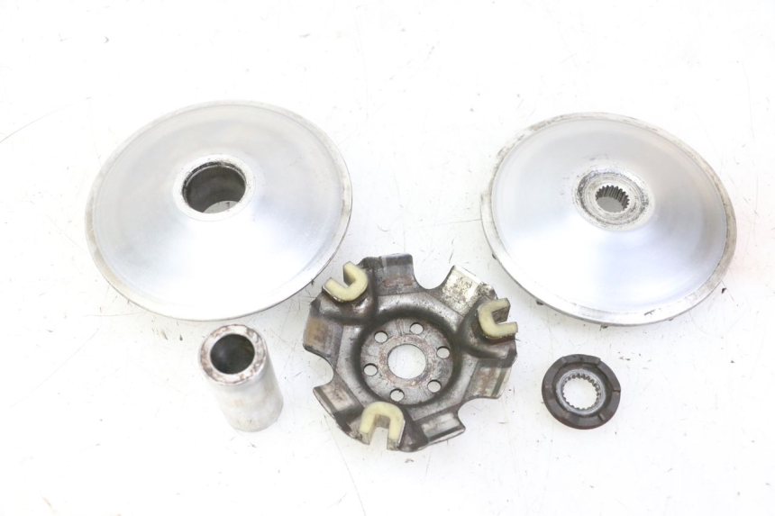 photo de VARIADOR KYMCO GRAND DINK 125 (2002 - 2007) - Primer plano técnico