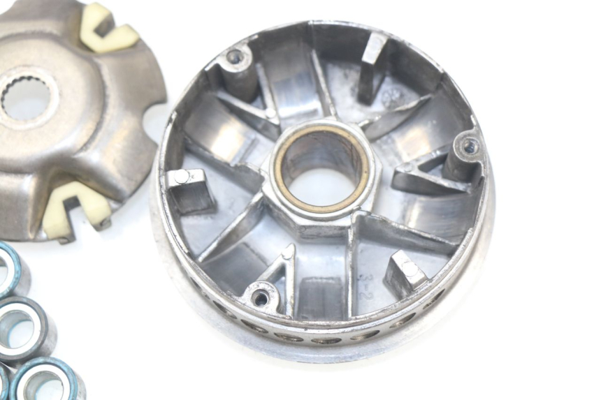 photo de VARIADOR PIAGGIO HEXAGON LX4 125 (1998 - 2001) - Estado de la superficie y material