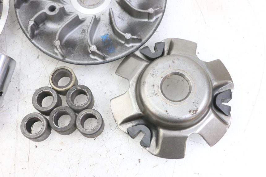 photo de VARIADOR HONDA SH i 300 (2015 - 2020) - Zoom sobre los componentes