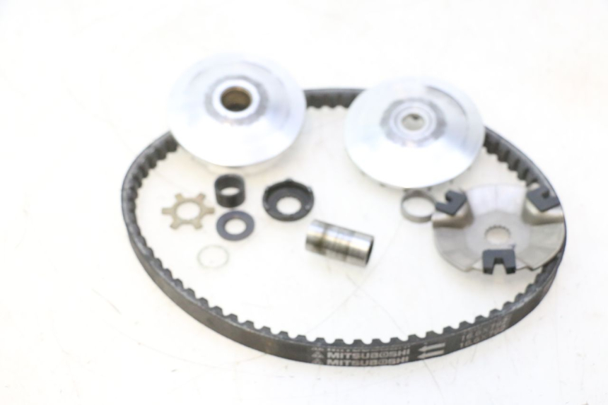 photo de VARIADOR KEEWAY HURRICANE 50 (2006 - 2019) - Estado de la superficie y material