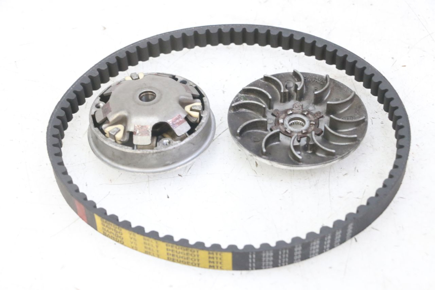 photo de VARIADOR PEUGEOT JET FORCE CARBU 50 (2003 - 2016) - Zoom estado de uso