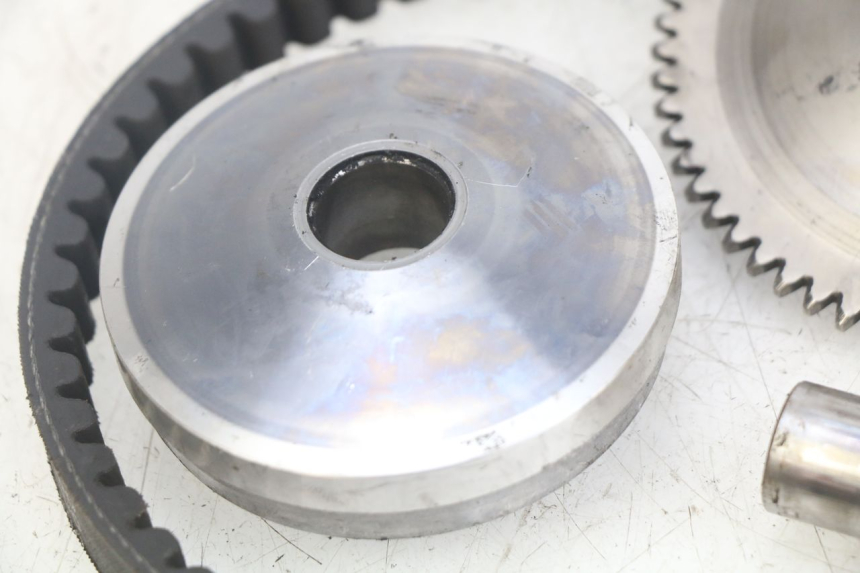 photo de VARIADOR SYM JET SPORT XR 50 (2006 - 2015) - Estado de la superficie y material