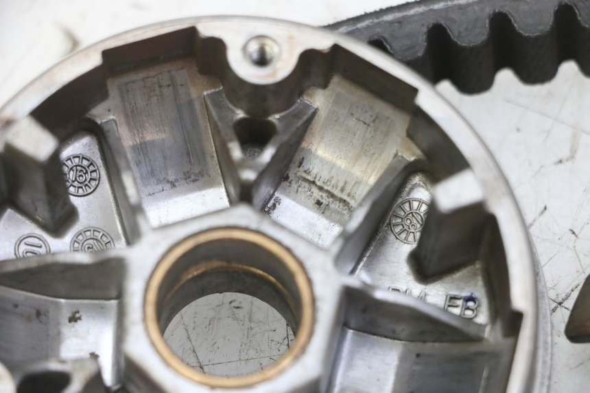 photo de VARIADOR PEUGEOT KISBEE 2T 50 (2018 - 2022) - Características distintivas