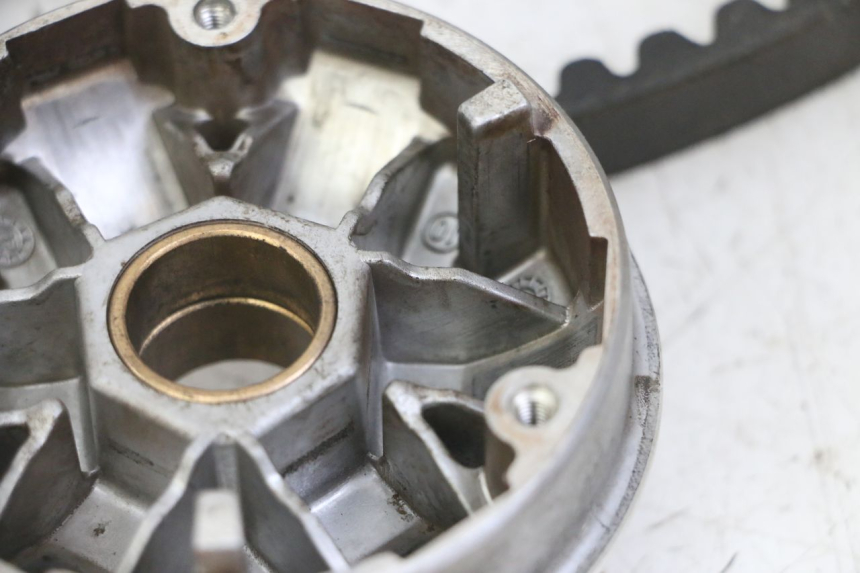 photo de VARIADOR PEUGEOT KISBEE 2T 50 (2018 - 2022) - Primer plano técnico