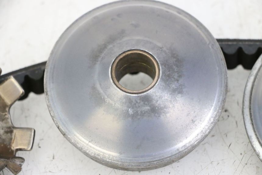 photo de VARIADOR PEUGEOT KISBEE 2T 50 (2010 - 2017) - Primer plano técnico