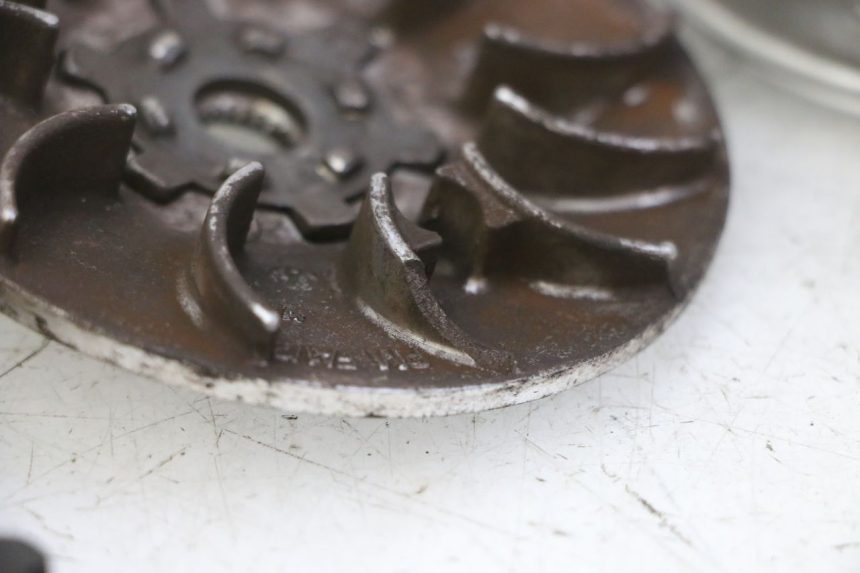 photo de VARIADOR PEUGEOT KISBEE 2T 50 (2010 - 2017) - Otra vista del artículo