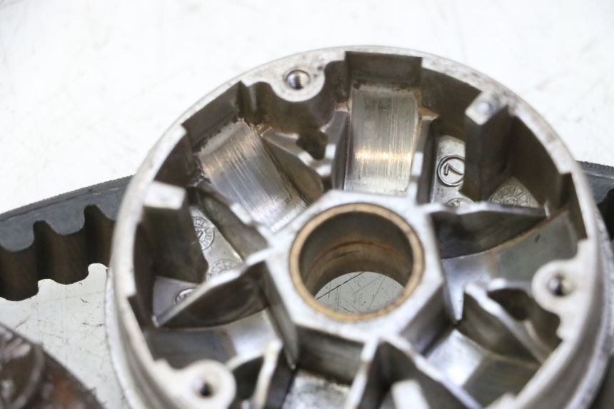 photo de VARIADOR PEUGEOT KISBEE 2T 50 (2010 - 2017) - Foto de producto adicional