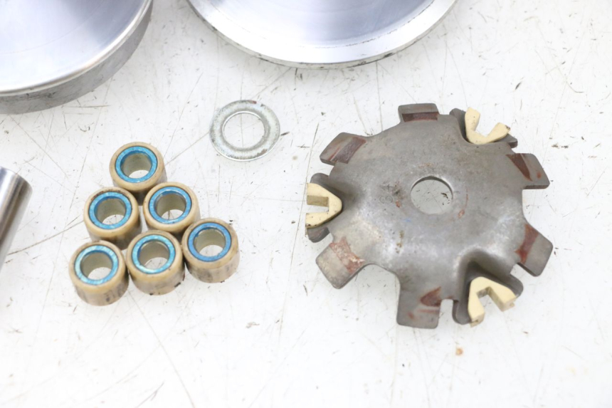 photo de VARIADOR PEUGEOT KISBEE 2T 50 (2010 - 2017) - Zoom estado de uso