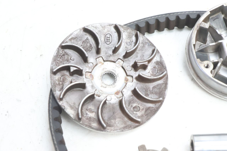 photo de VARIADOR PEUGEOT KISBEE 2T 50 (2010 - 2017) - Detalle de la pieza