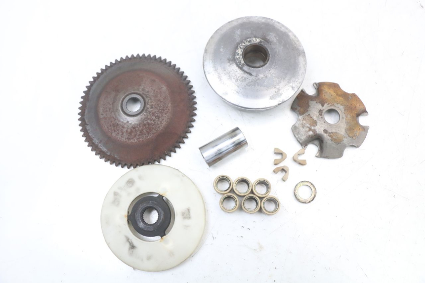 photo de VARIADOR PEUGEOT KISBEE 4T 50 (2010 - 2017) - Detalle de la pieza