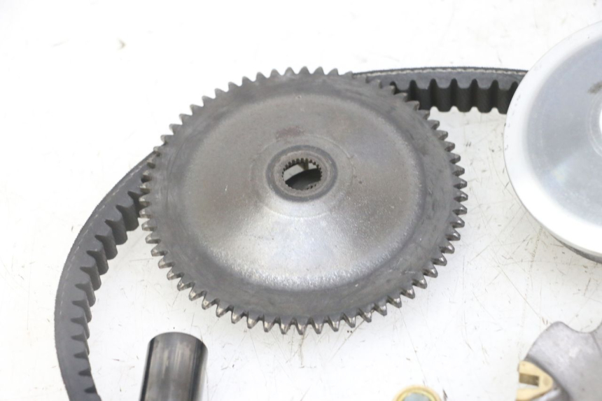 photo de VARIADOR PEUGEOT KISBEE 4T 50 (2018 - 2022) - Primer plano técnico