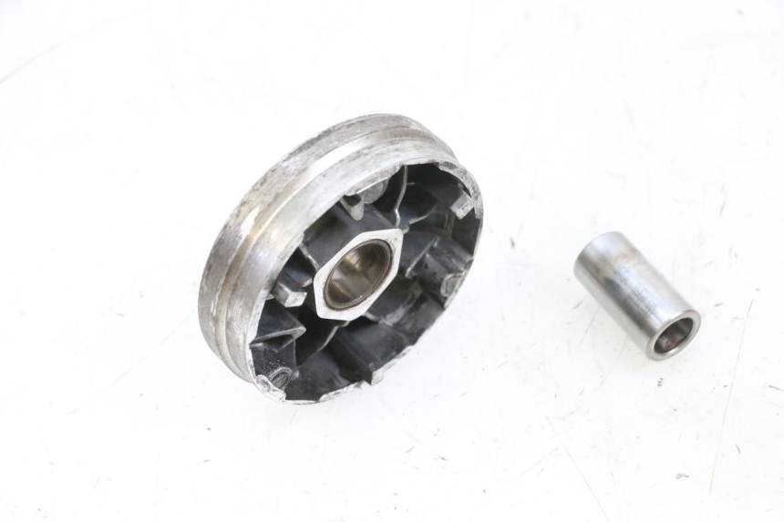 photo de VARIADOR PEUGEOT KISBEE 4T 50 (2010 - 2017) - Zoom estado de uso