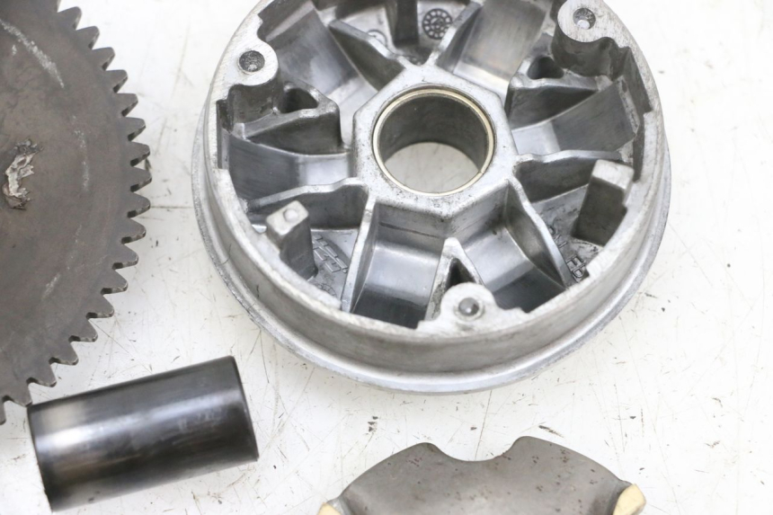 photo de VARIADOR PEUGEOT KISBEE 4T 50 (2010 - 2017) - Otra vista del artículo