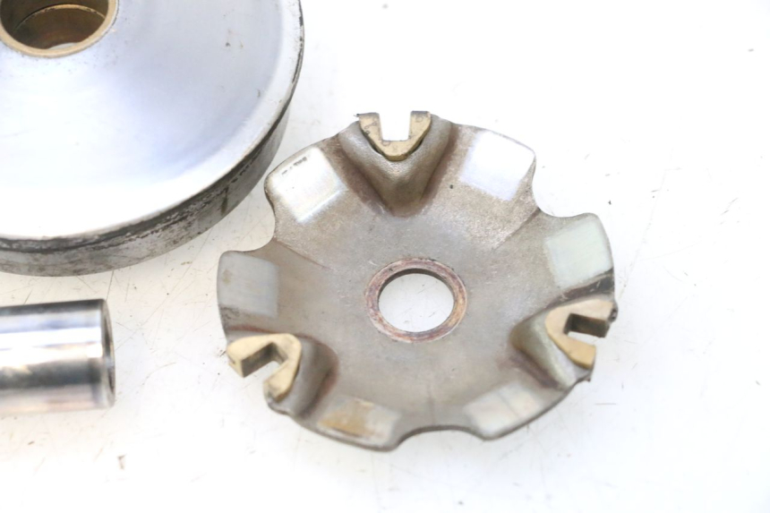photo de VARIADOR PEUGEOT KISBEE 4T 50 (2010 - 2017) - Primer plano técnico