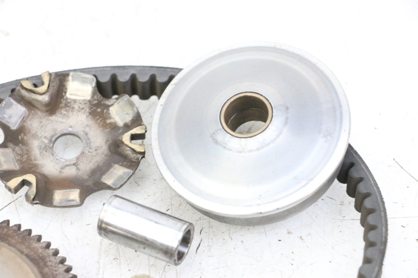 photo de VARIADOR KYMCO AGILITY 4T 50 (2018 - 2022) - Vista general del producto