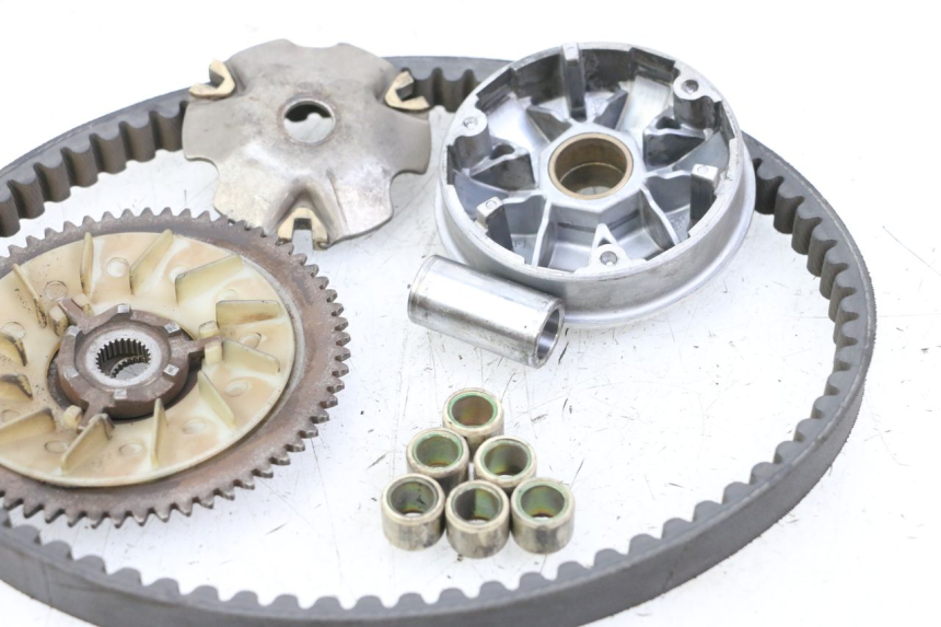 photo de VARIADOR KYMCO AGILITY 4T 50 (2018 - 2022) - Estado de la superficie y material