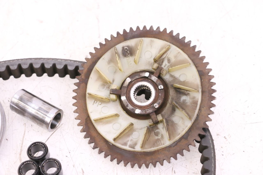 photo de VARIADOR KYMCO AGILITY 4T 50 (2018 - 2022) - Otra vista del artículo