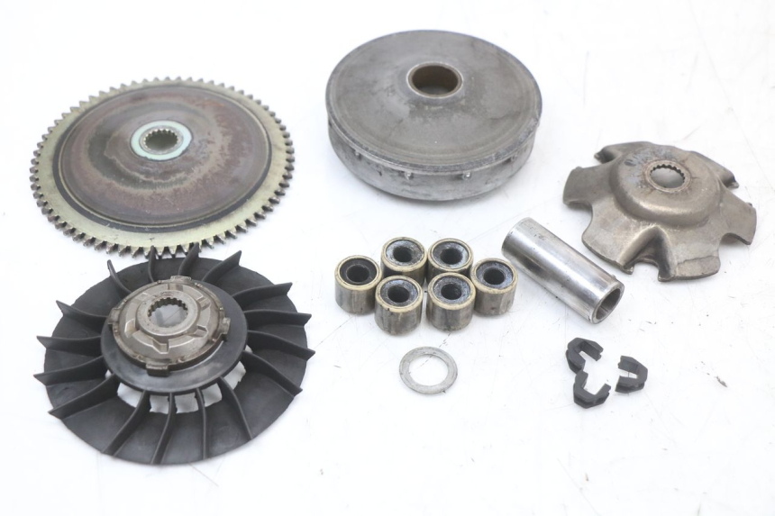 photo de VARIADOR PIAGGIO LIBERTY 4T 50 (2018 - 2021) - Otra perspectiva