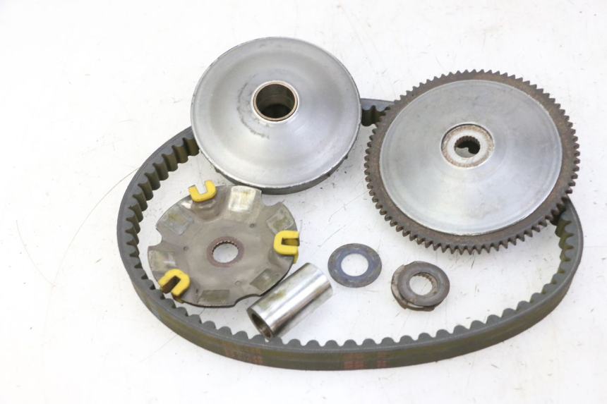 photo de VARIADOR PIAGGIO LIBERTY 125 (1998 - 2008) - Primer plano técnico