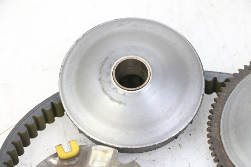 photo de VARIADOR PIAGGIO LIBERTY 125 (1998 - 2008) - Detalles de los puntos de fijación