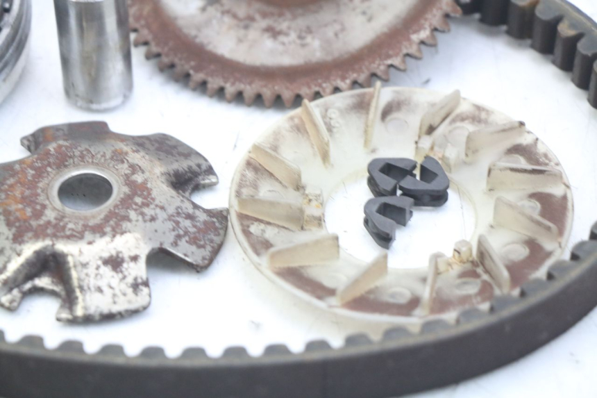 photo de VARIADOR KYMCO LIKE 4T 50 (2009 - 2018) - Estado de la superficie y material