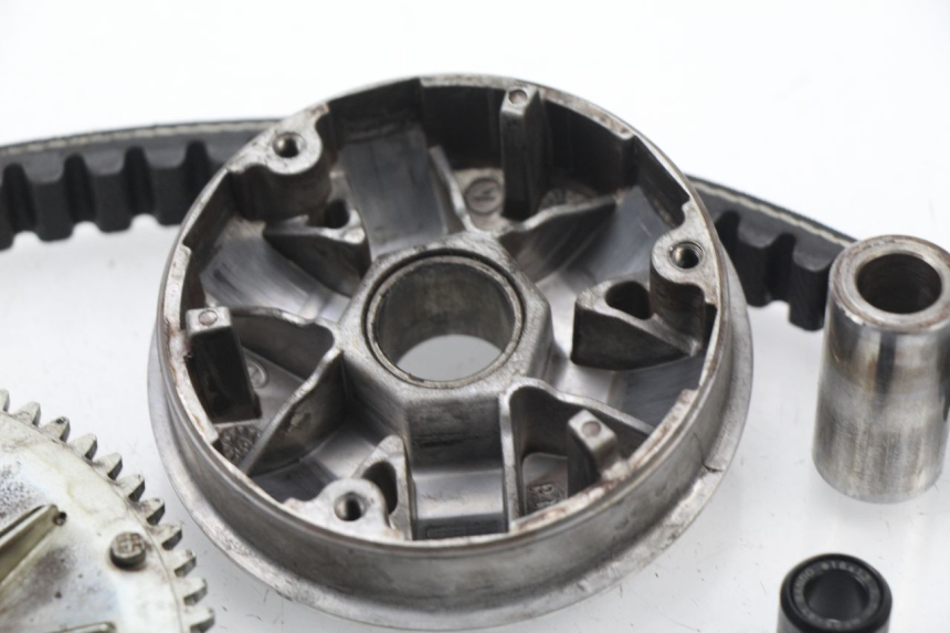 photo de VARIADOR PEUGEOT LOOXOR 50 (2001 - 2004) - Estado de la superficie y material