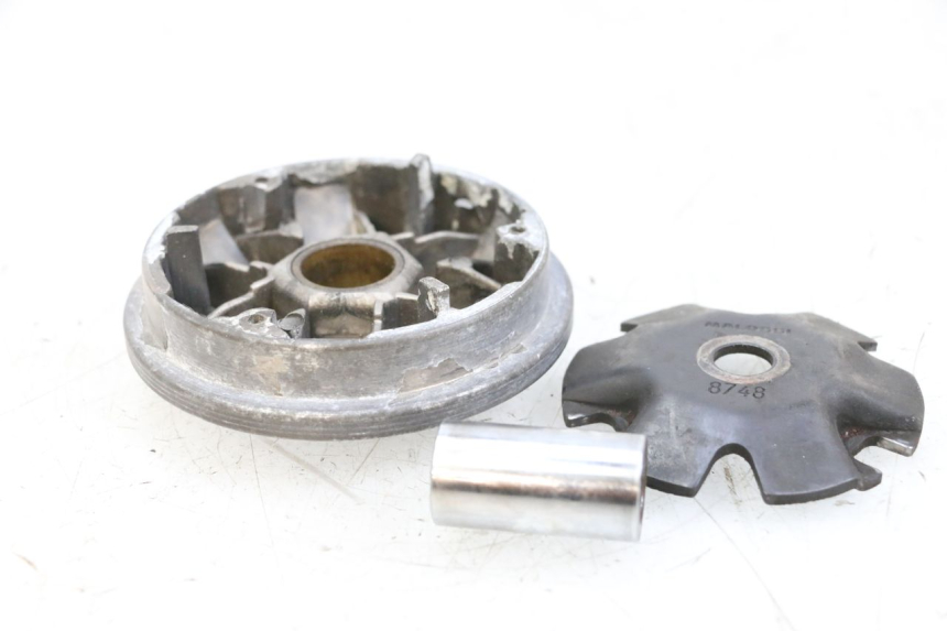 photo de VARIADOR PEUGEOT LUDIX 50 (2005 - 2007) - Estado de la superficie y material