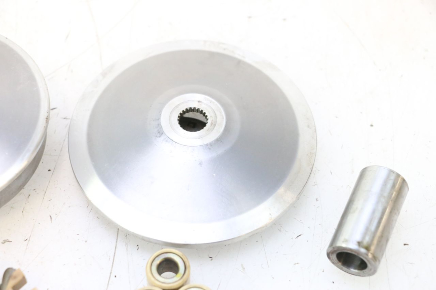 photo de VARIADOR PEUGEOT LUDIX 50 (2008 - 2017) - Primer plano técnico