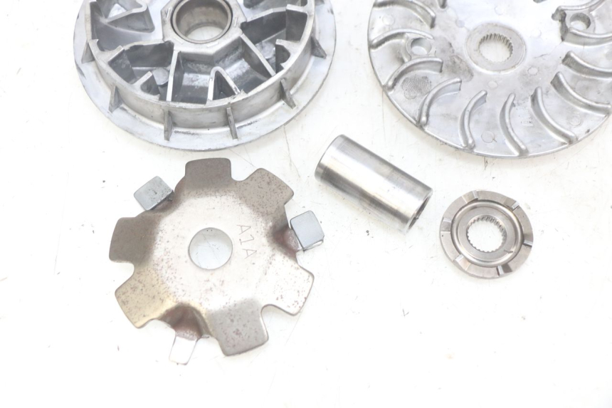 photo de VARIADOR SYM MIO 50 (2011 - 2017) - Recambio usado revisado