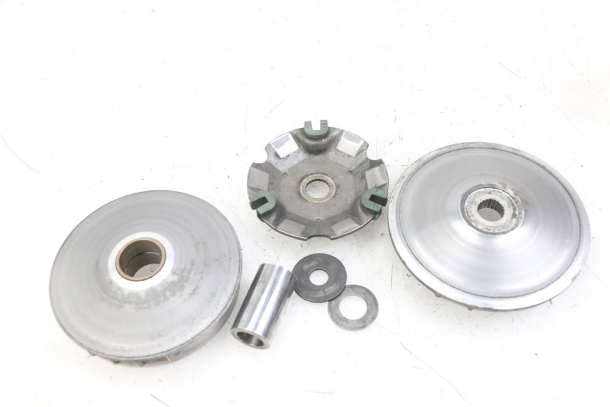 photo de VARIADOR PIAGGIO MP3 LT 300 (2010 - 2016) - Detalles de los puntos de fijación