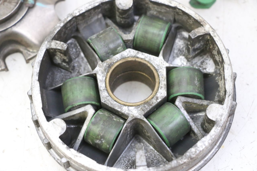 photo de VARIADOR PIAGGIO MP3 RL 250 (2006 - 2010) - Primer plano técnico