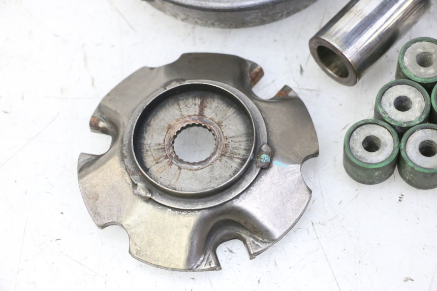 photo de VARIADOR PIAGGIO MP3 RL 250 (2006 - 2010) - Estado de la superficie y material