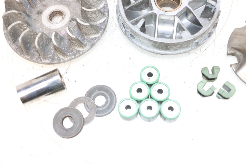 photo de VARIADOR PIAGGIO MP3 RL 250 (2006 - 2010) - Primer plano de alta resolución