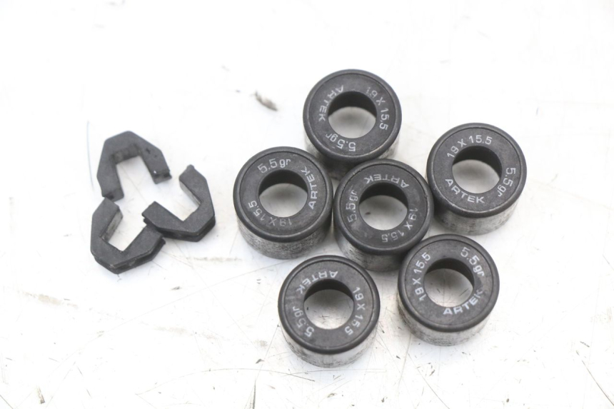 photo de VARIADOR PIAGGIO NEW TYPHOON 50 (2018 - 2021) - Primer plano técnico