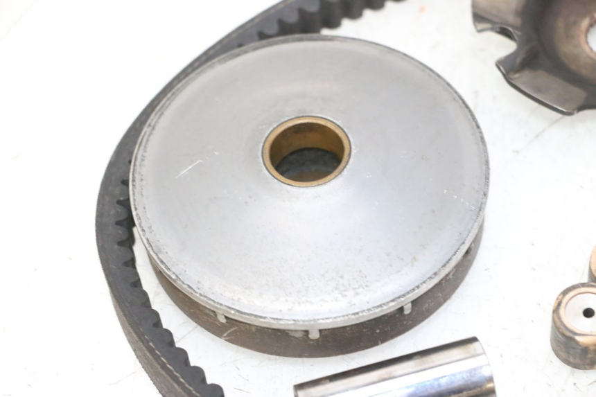 photo de VARIADOR PIAGGIO NEW TYPHOON 50 (2010 - 2017) - Primer plano técnico