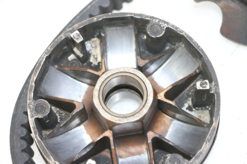 photo de VARIADOR PIAGGIO NEW TYPHOON 50 (2010 - 2017) - Estado de la superficie y material