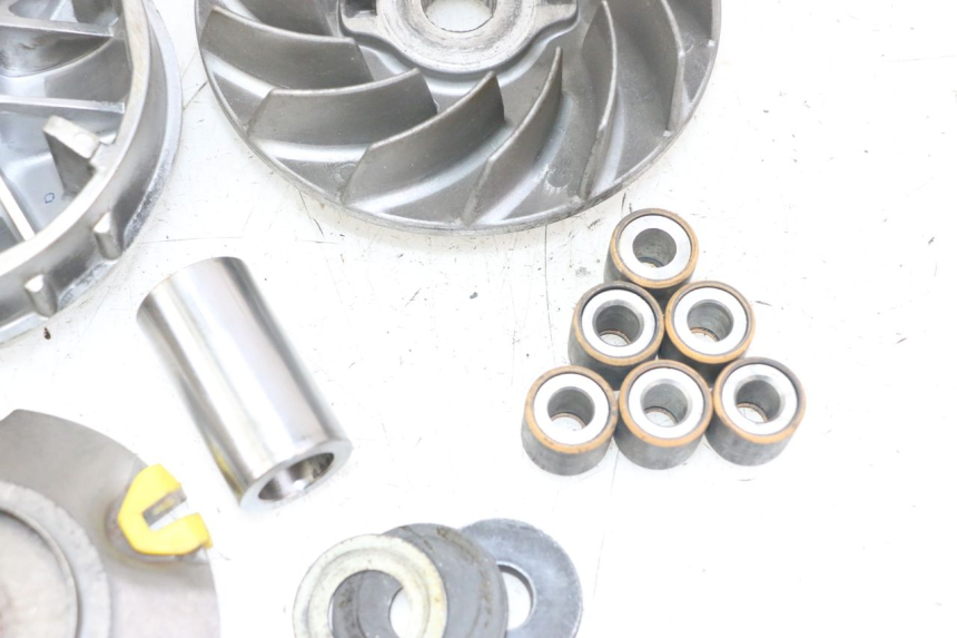 photo de VARIADOR GILERA NEXUS 125 (2009 - 2013) - Detalles de los puntos de fijación