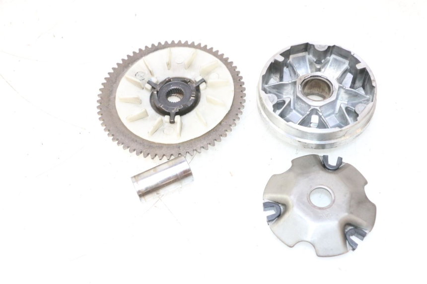 photo de VARIADOR JM MOTORS OLDIES 4T 50 (2010 - 2020) - Estado de la superficie y material