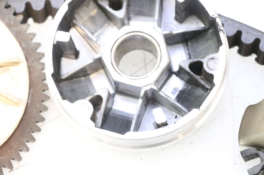 photo de VARIADOR JM MOTORS OLDIES 4T 50 (2010 - 2020) - Estado de la superficie y material