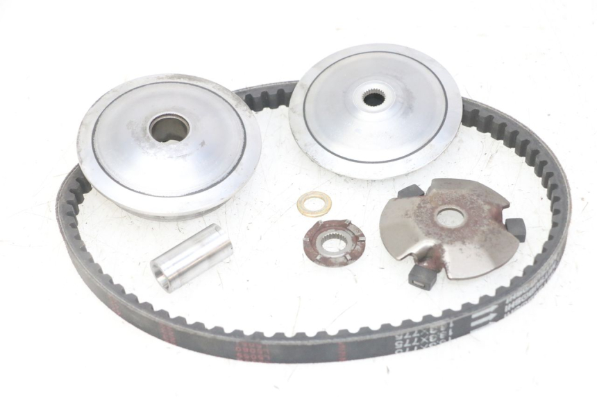 photo de VARIADOR SYM ORBIT 2 4T 50 (2008 - 2017) - Detalles de los puntos de fijación