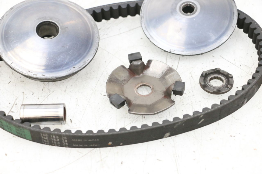 photo de VARIADOR SYM ORBIT 2 4T 50 (2008 - 2017) - Primer plano técnico